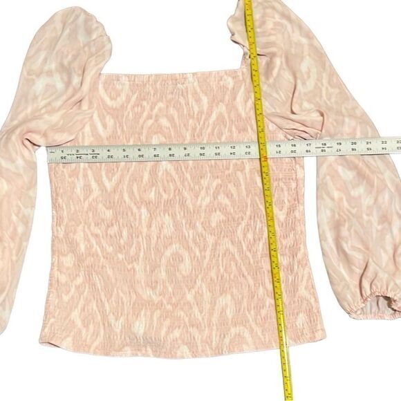 HALOGEN Blouse L Scrolling Pink Variegated Smocked Puff Sleeve Scrolling Fairy - Picture 8 of 12